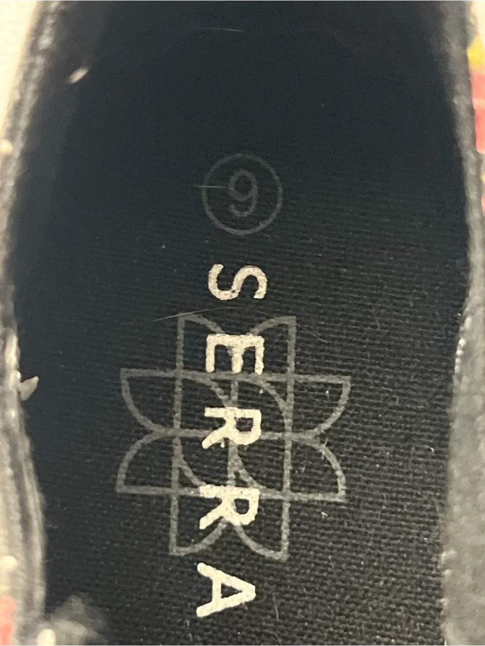 Serra casual slip
